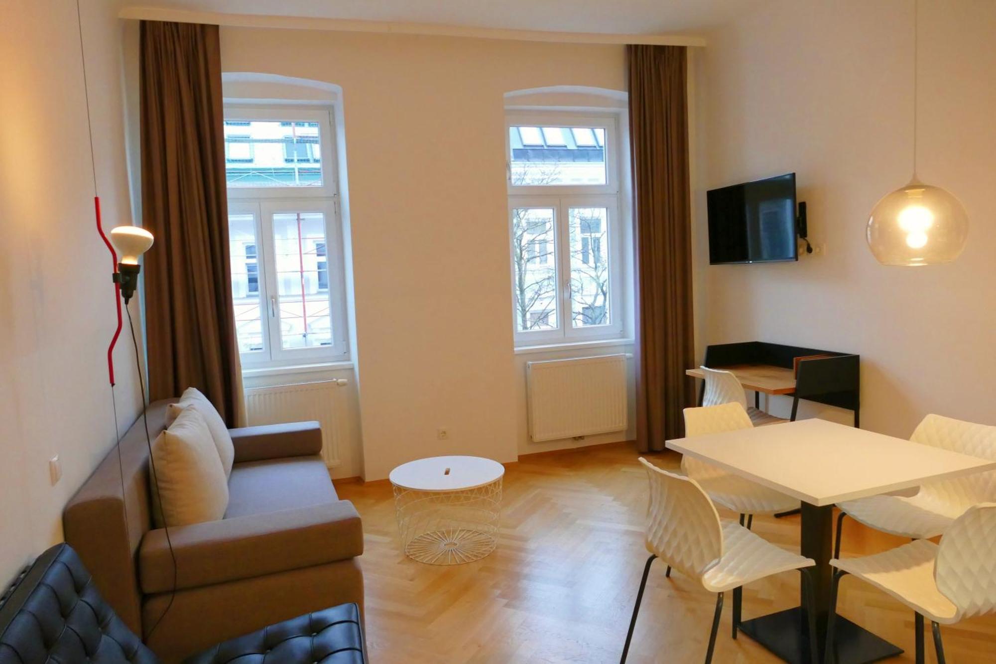 Ks70 Apartments Wina Bagian luar foto