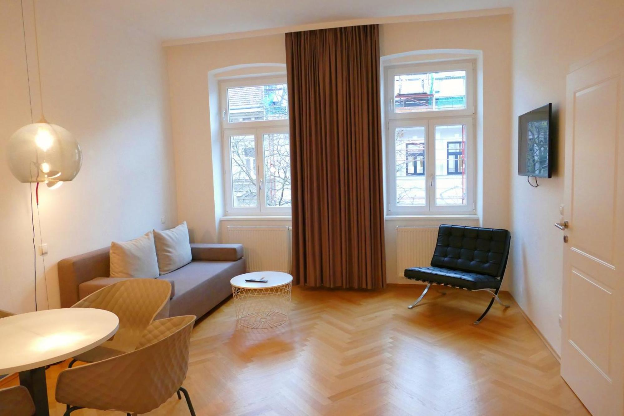 Ks70 Apartments Wina Bagian luar foto