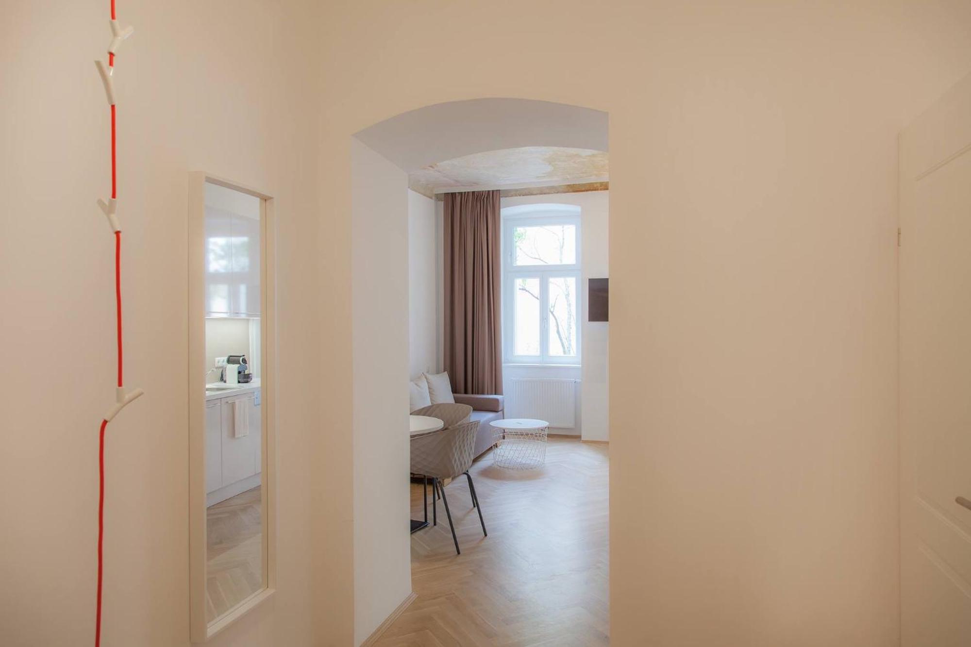 Ks70 Apartments Wina Bagian luar foto
